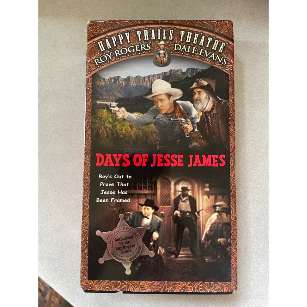 GoodTimes Entertainment VHS Tape - Days of Jesse James